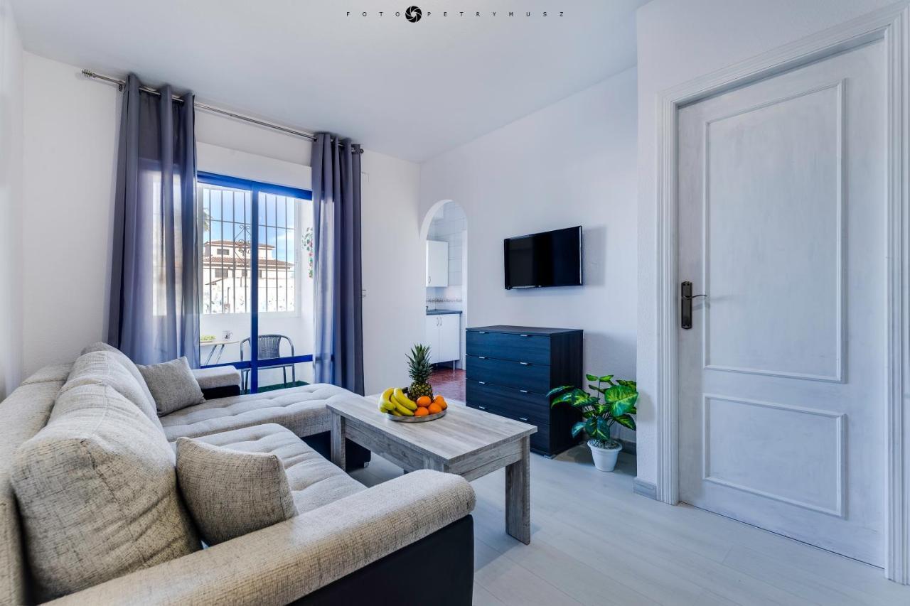 Blue Sea Apartment Torrevieja Kültér fotó