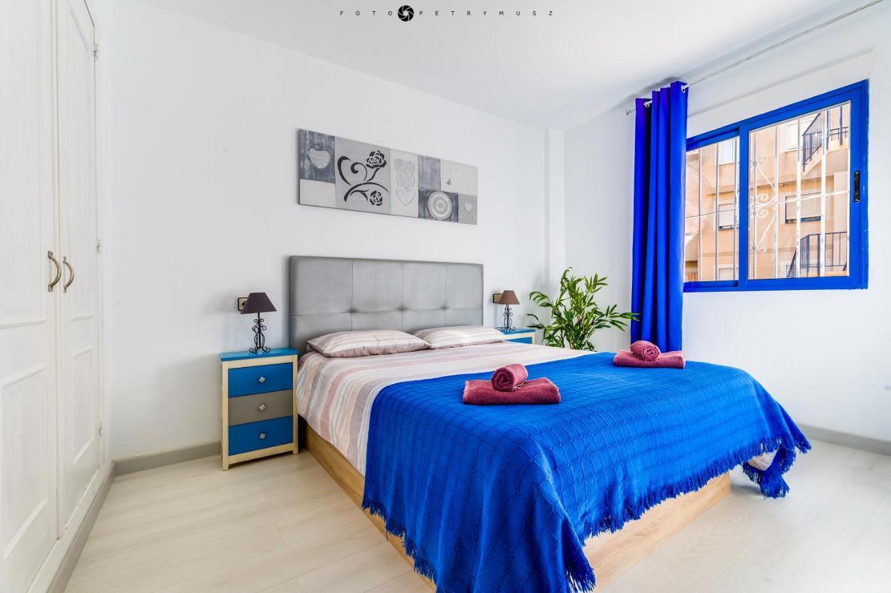 Blue Sea Apartment Torrevieja Kültér fotó